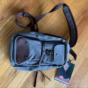 Greg Norman Crossbody bag